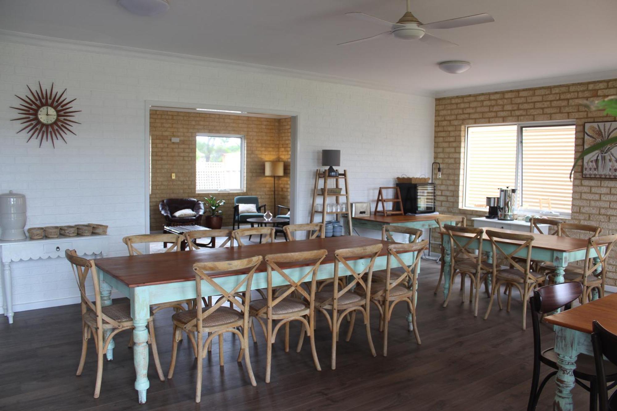 Baywatch Retreat Augusta Motel Bagian luar foto