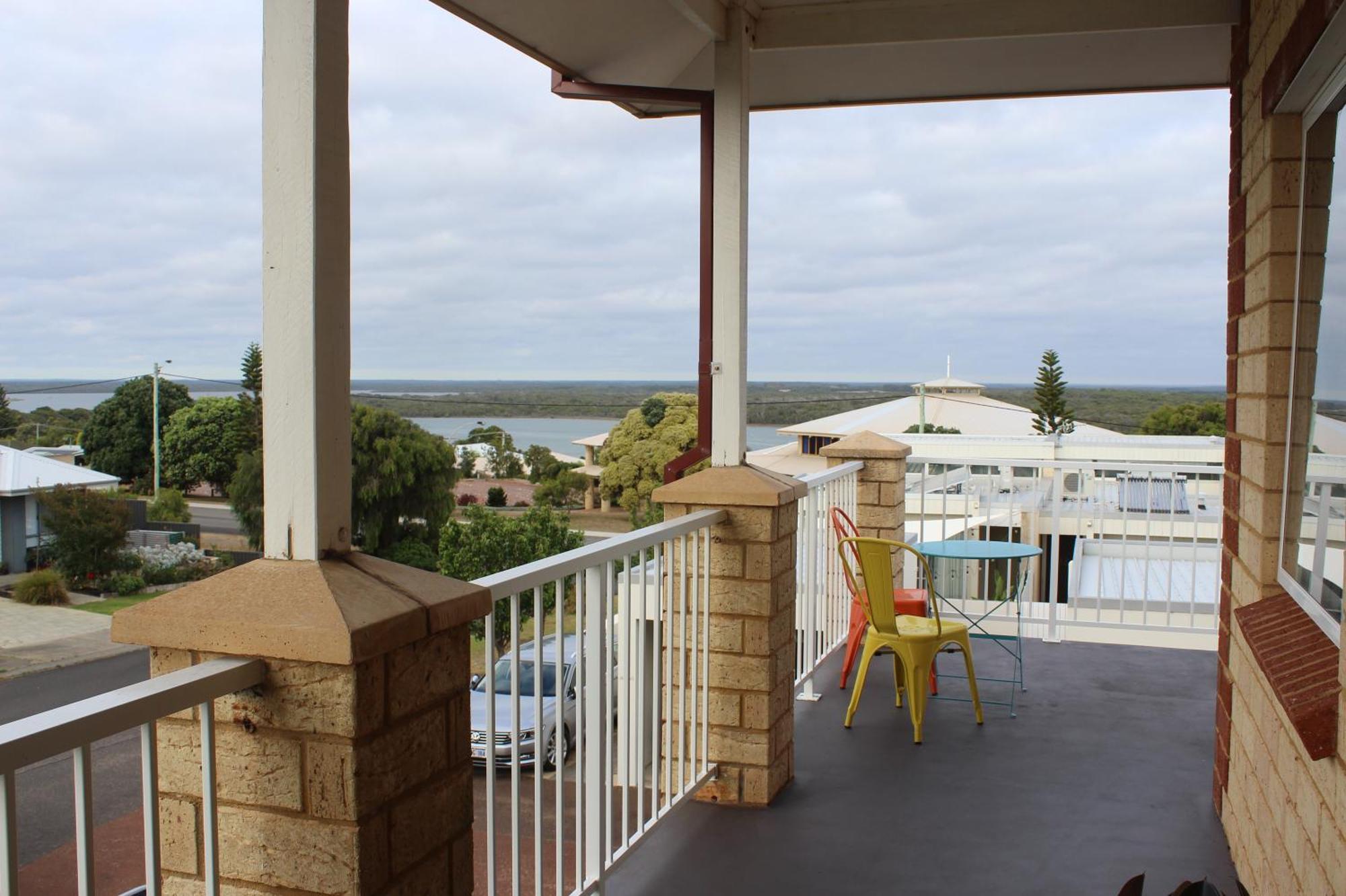 Baywatch Retreat Augusta Motel Bagian luar foto