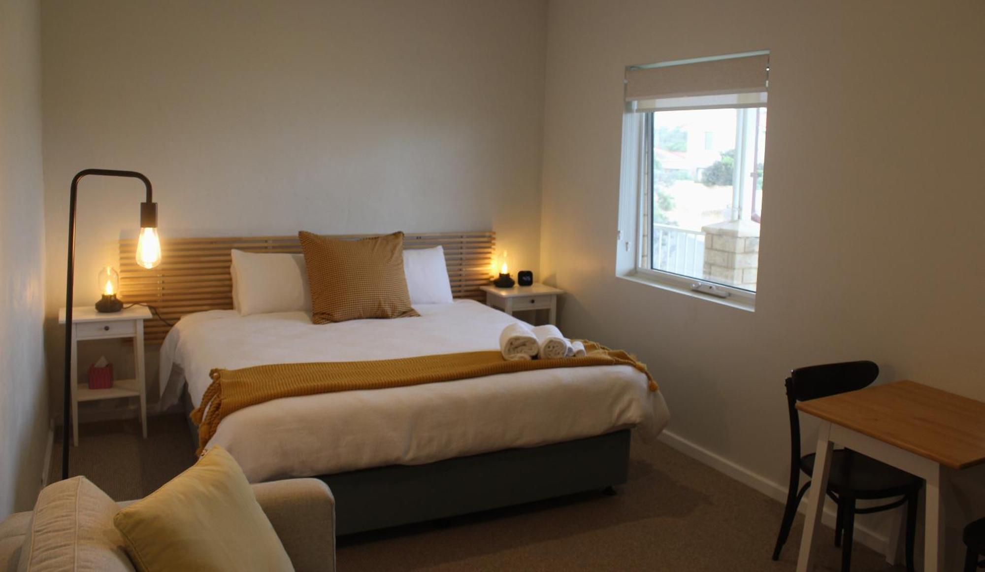 Baywatch Retreat Augusta Motel Bagian luar foto